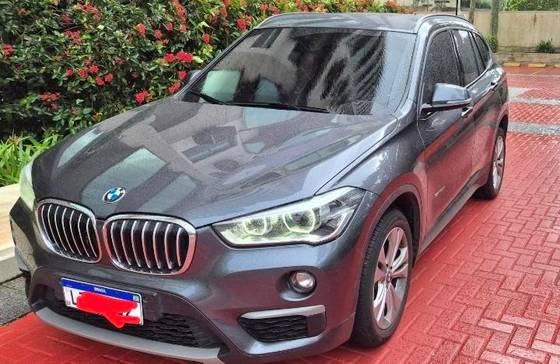 BMW X1 2.0 16V TURBO ACTIVEFLEX SDRIVE20I 4P AUTOMÁTICO BMW X1 2.0 16V TURBO ACTIVEFLEX SDRIVE20I 4P AUTOMÁTICO